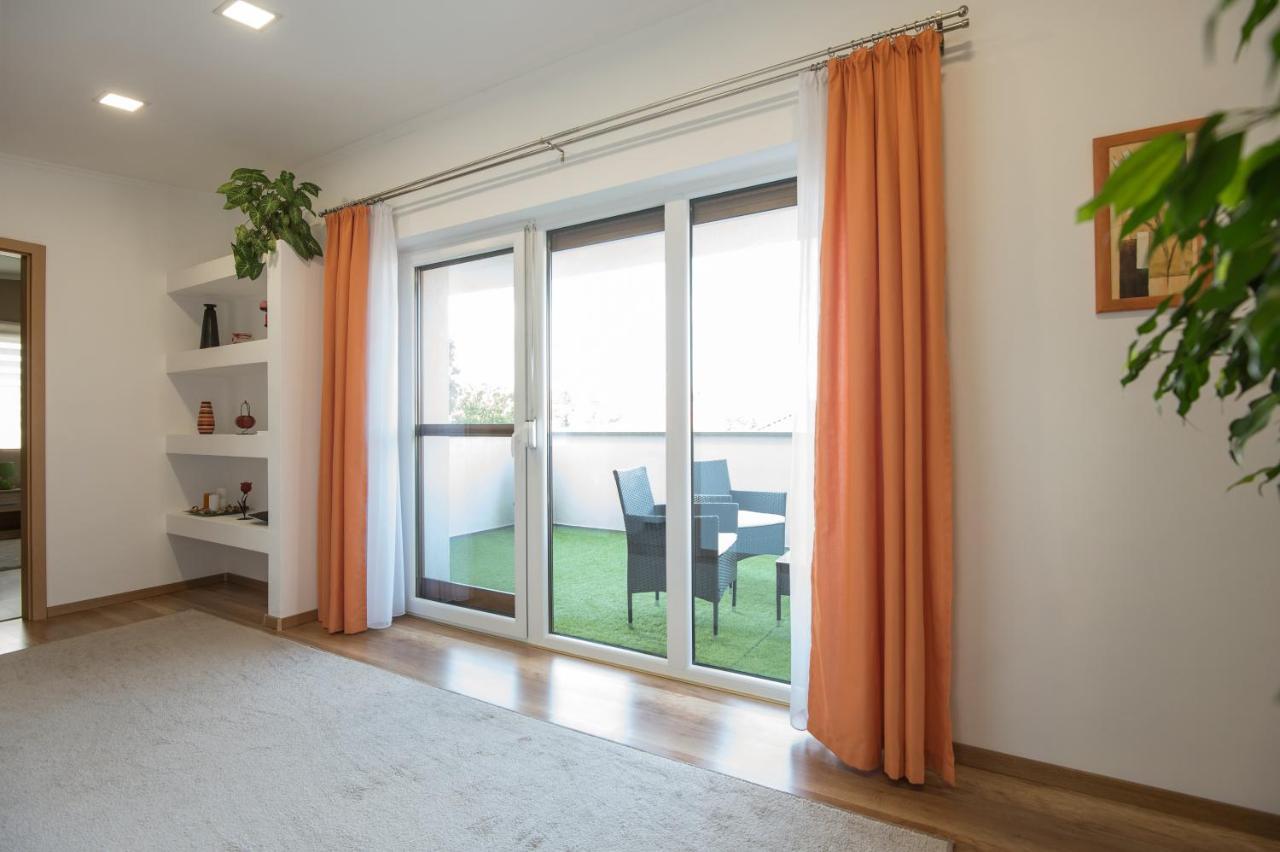 Villa EszterHáz Balatonkeresztúr Esterno foto